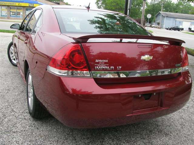 Chevrolet Impala 2010 photo 6